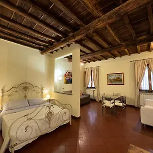 Navona Studio Livia Roma